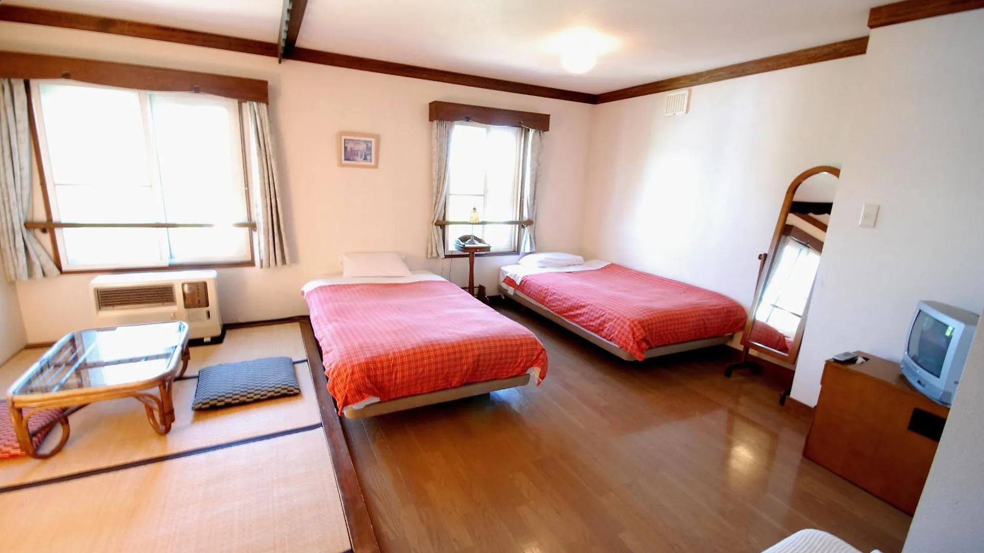 Grandpapa Hotel Hirafu Guest house